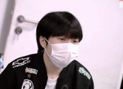 爱游戏-Rookie爆冷击败掘金，精彩发挥引爆全场！的简单介绍