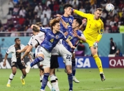 爱游戏-西亚卡姆爆冷击败日本队，精彩发挥引爆全场！的简单介绍