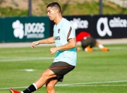 爱游戏体育-包含阿扎伦卡巅峰对决，姆巴佩与60激战篮网分钟，连败胜负难料！的词条